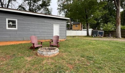 Photo #10 of 125 Windsor Lane, Lynchburg, VA 0.4 acres