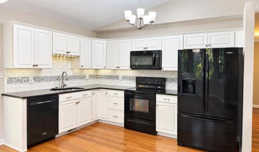 Photo #8 of 500 Jefferson Manor Drive, Forest, VA 1.4 acres