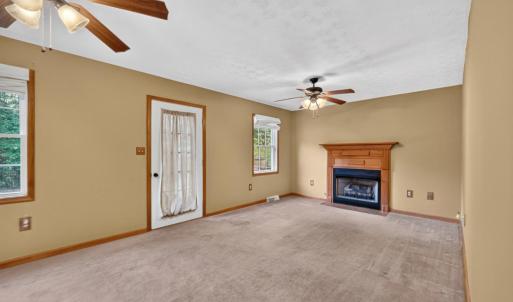 Photo #4 of 1277 Andersonville Road, Dillwyn, VA 2.0 acres