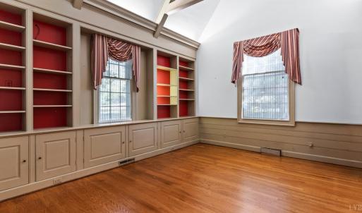 Photo #12 of 3209 Downing Drive, Lynchburg, VA 0.8 acres