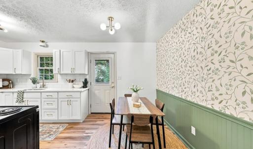 Photo #10 of 1416 Ramsgate Lane, Lynchburg, VA 0.6 acres