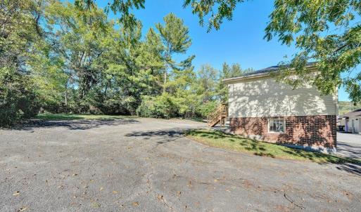 Photo #37 of 7760 Williamson Road, Roanoke, VA 0.4 acres