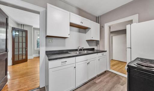 Photo #12 of 7760 Williamson Road, Roanoke, VA 0.4 acres