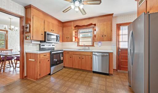 Photo #13 of 341 Sherbooke Drive, Lynchburg, VA 0.5 acres