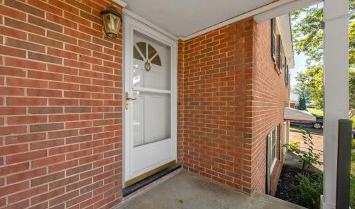 Photo #5 of 341 Sherbooke Drive, Lynchburg, VA 0.5 acres