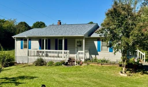 Photo #2 of 299 Cedar Lane, Appomattox, VA 1.1 acres