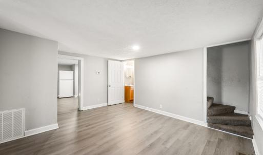 Photo #4 of 212 Winston Ridge Road, Lynchburg, VA 0.8 acres