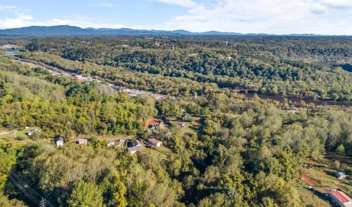 Photo #34 of 212 Winston Ridge Road, Lynchburg, VA 0.8 acres