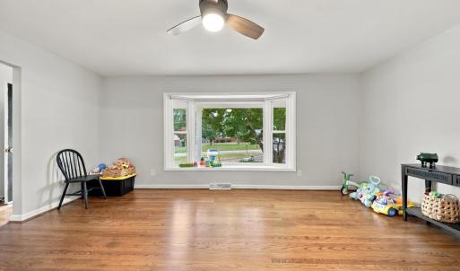 Photo #19 of 659 Whitestone Drive, Lynchburg, VA 0.5 acres
