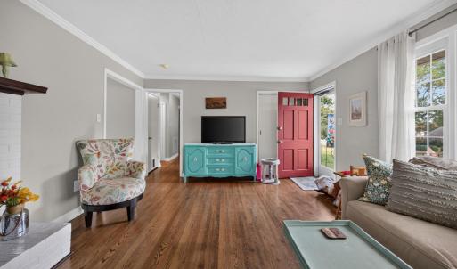 Photo #9 of 1419 Nelson Drive, Lynchburg, VA 0.7 acres