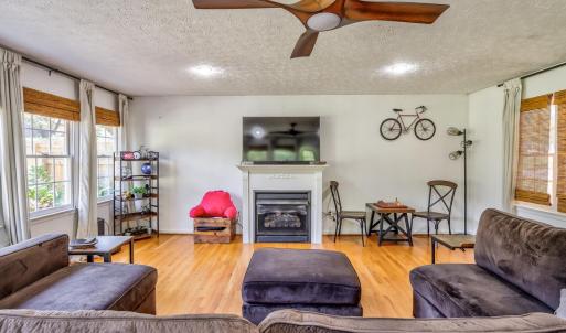 Photo #6 of 505 Dawnridge Drive, Lynchburg, VA 0.4 acres