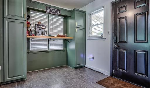 Photo #7 of 505 Dawnridge Drive, Lynchburg, VA 0.4 acres