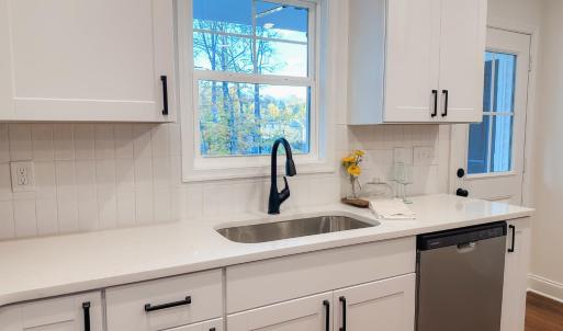 Photo #28 of 110 Aaron Place, Lynchburg, VA 0.1 acres