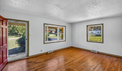 Photo #11 of 524 Dawnridge Drive, Lynchburg, VA 0.5 acres
