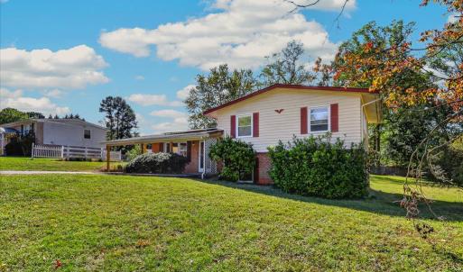 Photo #7 of 524 Dawnridge Drive, Lynchburg, VA 0.5 acres