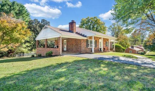 Photo #7 of 16 Wellington Drive, Lynchburg, VA 0.9 acres