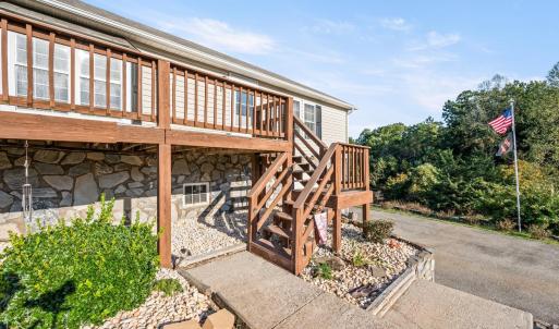 Photo #2 of 1019 Park Mountain Terrace, Huddleston, VA 0.4 acres