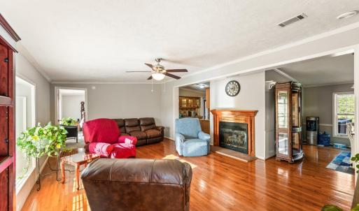 Photo #4 of 1019 Park Mountain Terrace, Huddleston, VA 0.4 acres