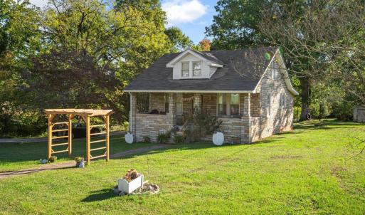 Photo #3 of 400 Prospect Road, Hurt, VA 1.2 acres