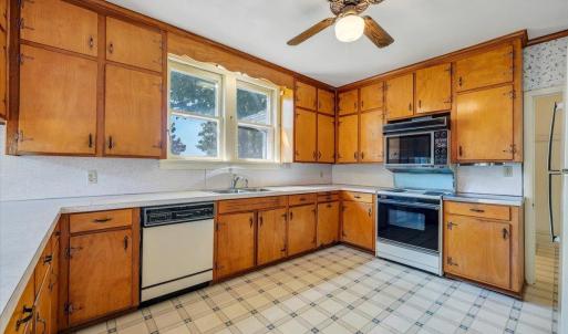Photo #30 of 1426 Redfields, Appomattox, VA 9.8 acres
