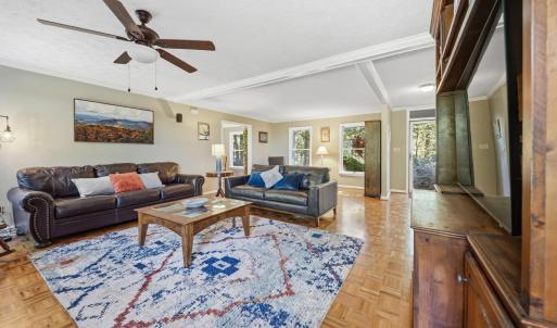 Photo #10 of 420 Cresthill Road, Lynchburg, VA