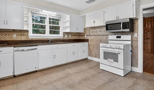 Photo #28 of 4401 Hilltop Drive, Lynchburg, VA 0.2 acres