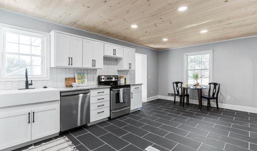 Photo #3 of 634 Baltimore Avenue, Bedford, VA 0.8 acres