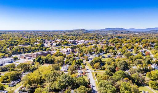 Photo #31 of 634 Baltimore Avenue, Bedford, VA 0.8 acres