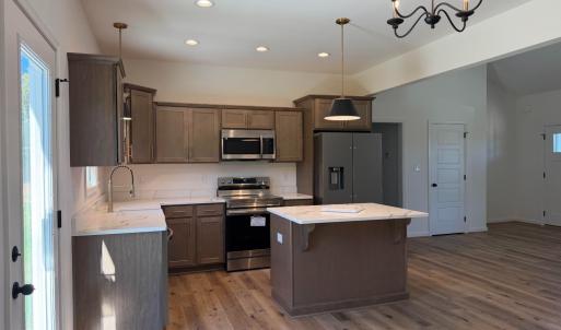 Photo #6 of 3683 Spring Mill Road, Concord, VA 2.1 acres