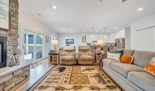Photo #4 of 1326 Johnsbury Court, Roanoke, VA 0.3 acres