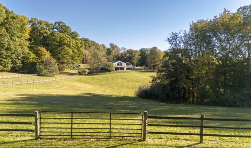 Photo #1 of 115 Foxwood Drive, Goode, VA 10.8 acres