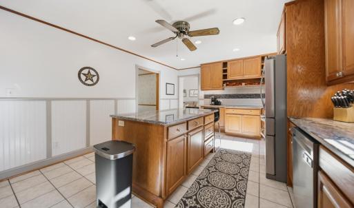 Photo #5 of 303 Penuel Ln, Altavista, VA 2.7 acres