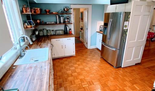 Photo #7 of 1507 Langhorne Road, Lynchburg, VA 0.8 acres