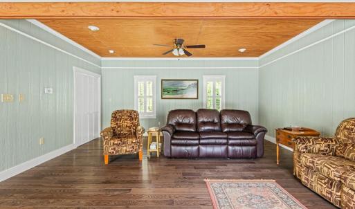 Photo #34 of 858 CHAPEL RD, New Canton, VA 58.3 acres