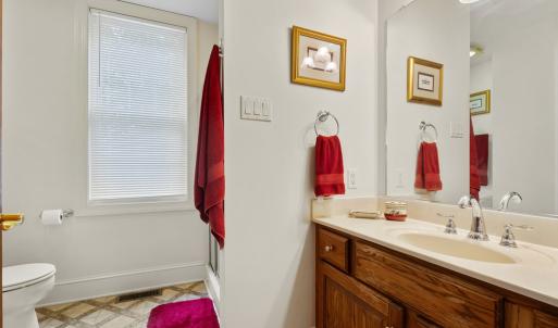 First floor primary suite-bath