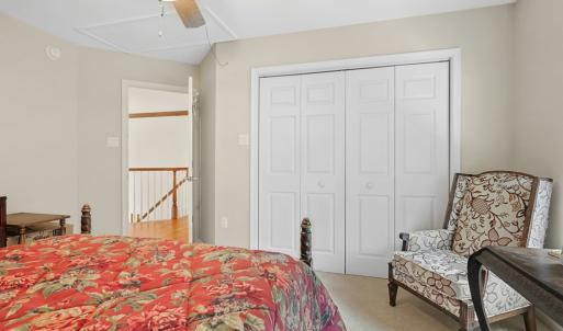 bedroom 3-view 2