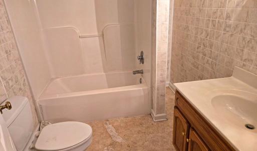 Photo #10 of 3049 Farmville Road, Farmville, VA 21.7 acres