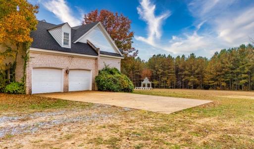 Photo #77 of 574 Old Kings Rd, Drakes Branch, VA 105.3 acres