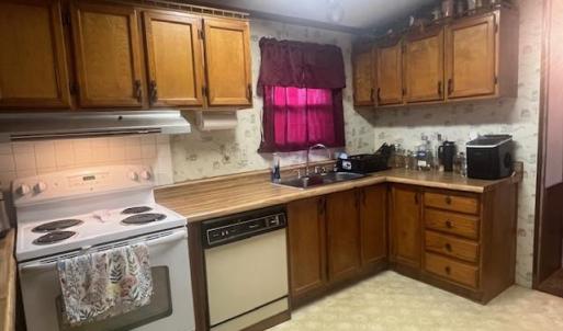 Photo #10 of 5532 Watt Abbitt Rd, Appomattox, VA 69.4 acres