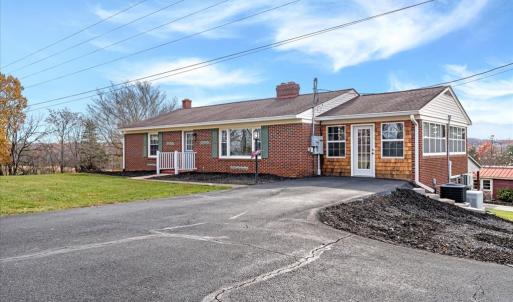 Photo #2 of 2180 Lime Plant Rd, Appomattox, VA 1.2 acres