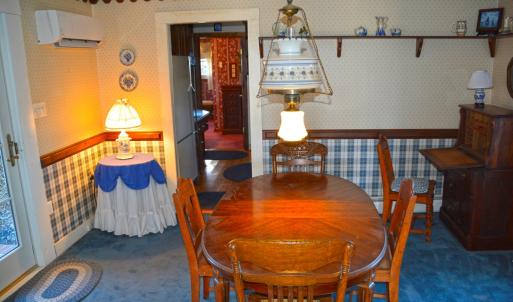 Breakfast Room