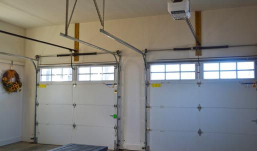 2-Car Garage
