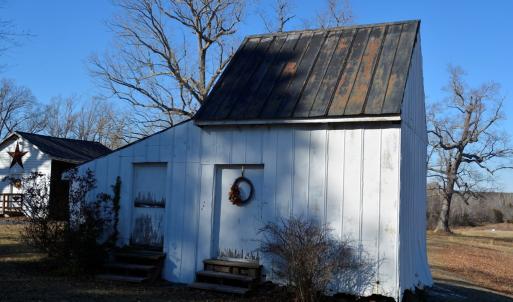 Outbuilding