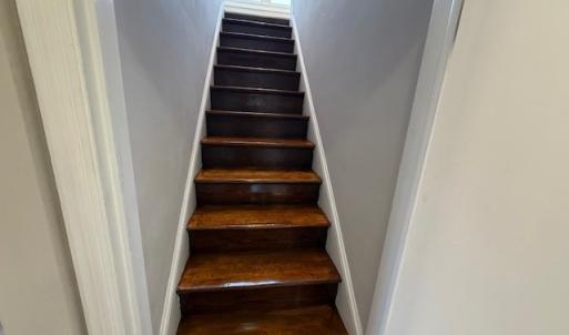 Photo #10 of 110 Nelson Street, Crewe, VA