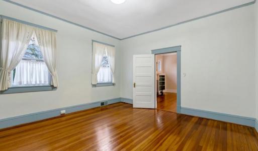 Photo #14 of 206 FIRST AVE, Farmville, VA 0.9 acres