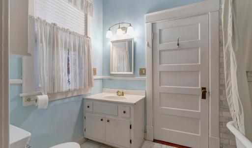 Photo #15 of 206 FIRST AVE, Farmville, VA 0.9 acres