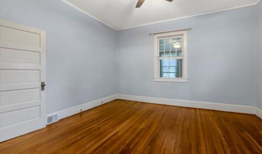 Photo #17 of 206 FIRST AVE, Farmville, VA 0.9 acres