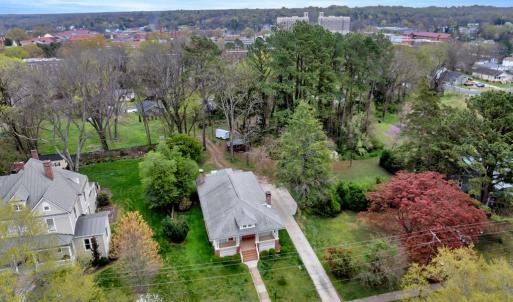 Photo #5 of 206 FIRST AVE, Farmville, VA 0.9 acres