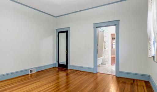 Photo #12 of 206 FIRST AVE, Farmville, VA 0.9 acres