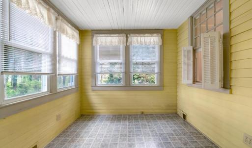 Photo #25 of 206 FIRST AVE, Farmville, VA 0.9 acres